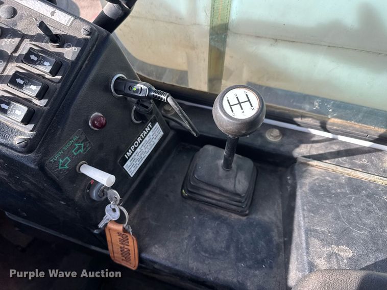 image for item EQ1426 2010 Spra-Coupe 4655 sprayer