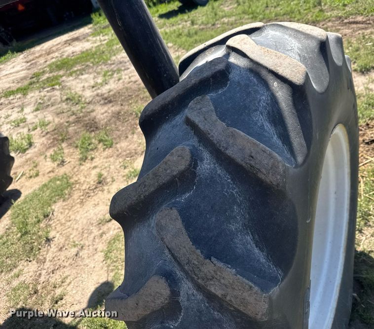 image for item EQ1426 2010 Spra-Coupe 4655 sprayer