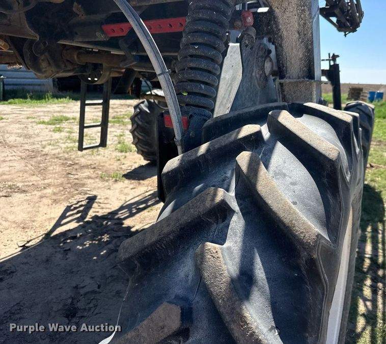 image for item EQ1426 2010 Spra-Coupe 4655 sprayer