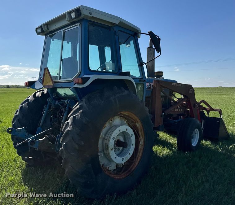 image for item EQ1430 1988 Ford TW-15 tractor