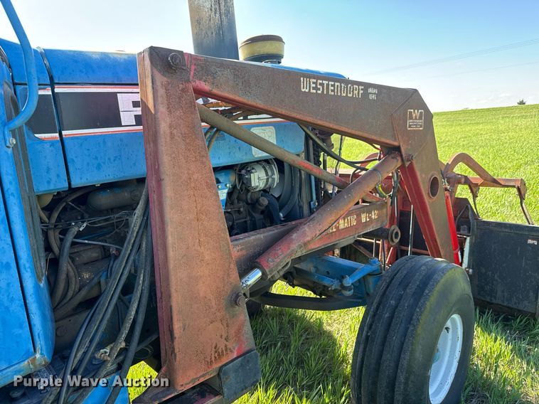 image for item EQ1430 1988 Ford TW-15 tractor