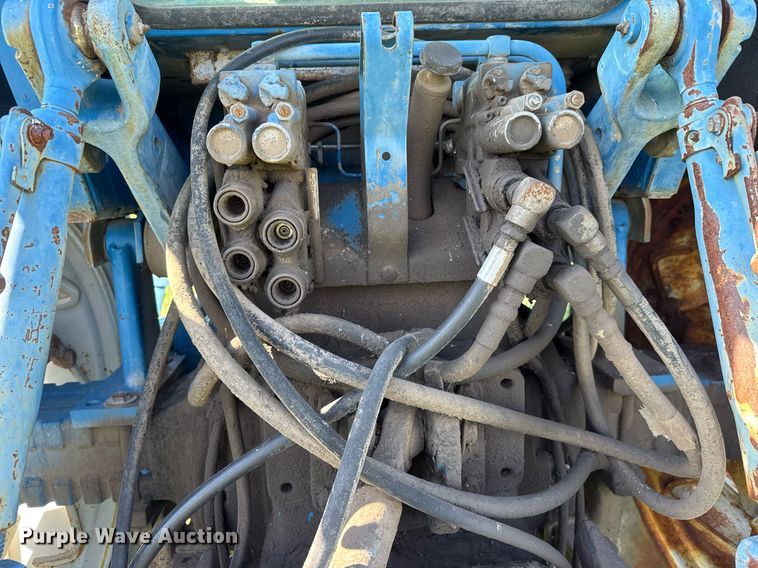 image for item EQ1430 1988 Ford TW-15 tractor