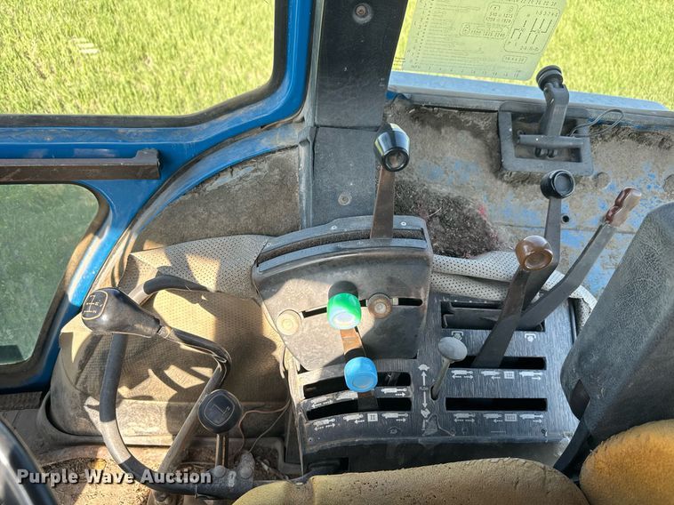 image for item EQ1430 1988 Ford TW-15 tractor