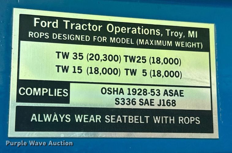 image for item EQ1430 1988 Ford TW-15 tractor