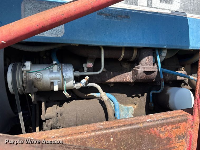 image for item EQ1430 1988 Ford TW-15 tractor