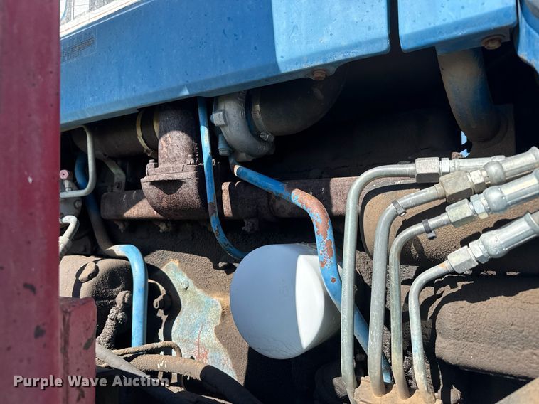 image for item EQ1430 1988 Ford TW-15 tractor