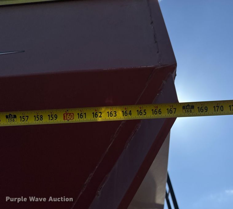 image for item EQ1431 2003 Demco 750 grain cart