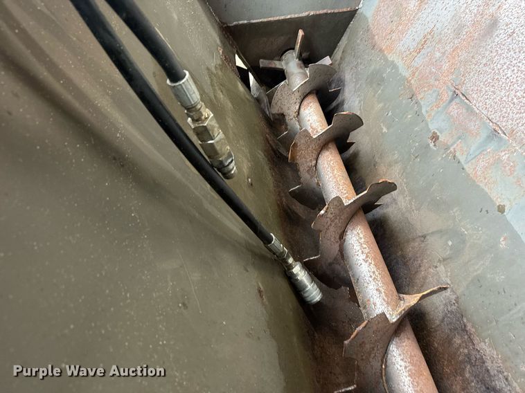 image for item EQ1486 Becker 78HDI Wood Chuck skid steer spreader bucket 