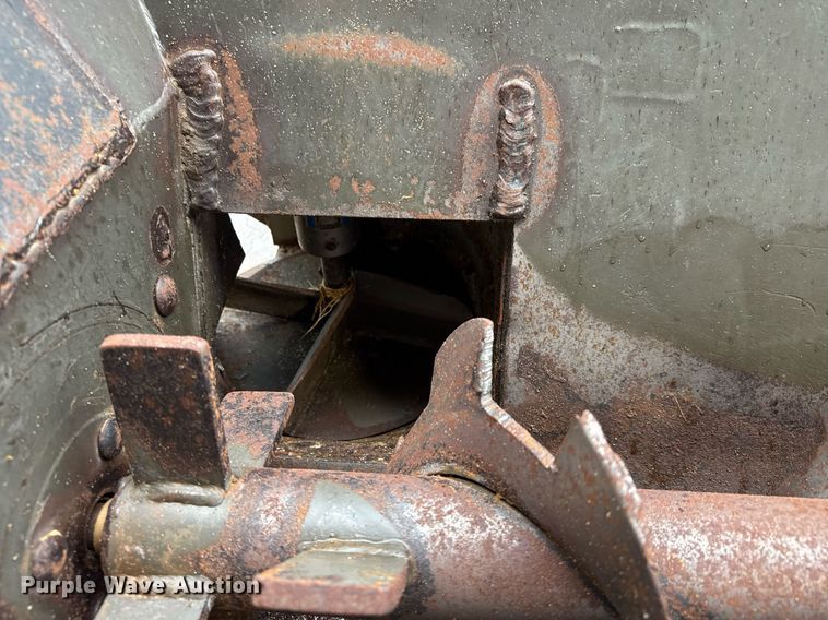 image for item EQ1486 Becker 78HDI Wood Chuck skid steer spreader bucket 