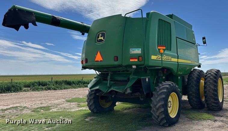 image for item EQ4760 2002 John Deere 9750 STS combine