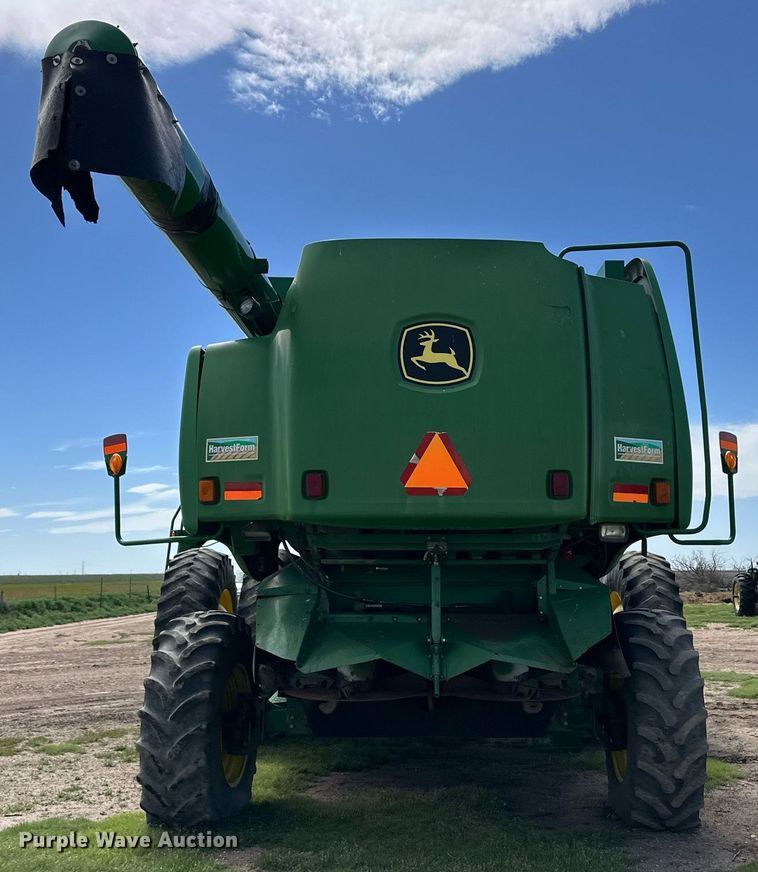 image for item EQ4760 2002 John Deere 9750 STS combine