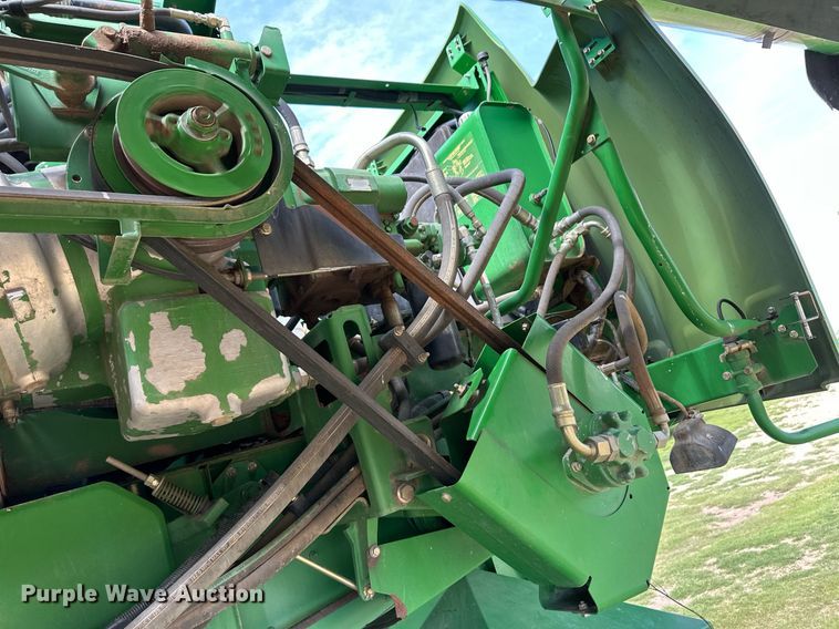 image for item EQ4760 2002 John Deere 9750 STS combine