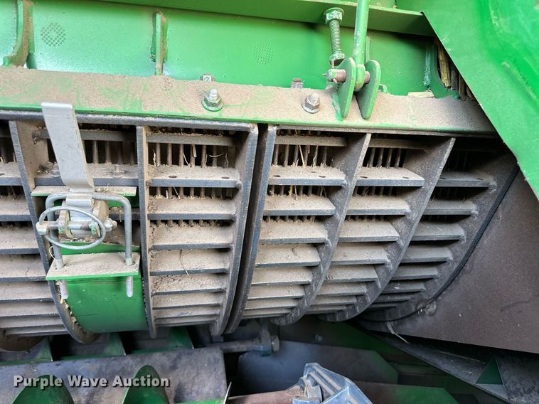 image for item EQ4760 2002 John Deere 9750 STS combine