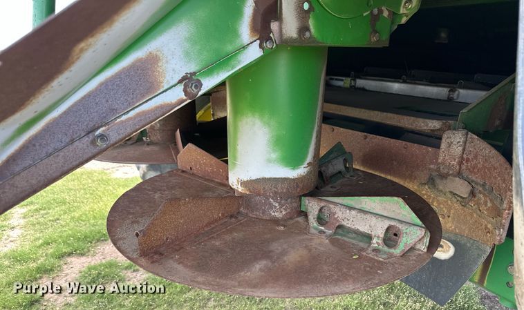 image for item EQ4760 2002 John Deere 9750 STS combine