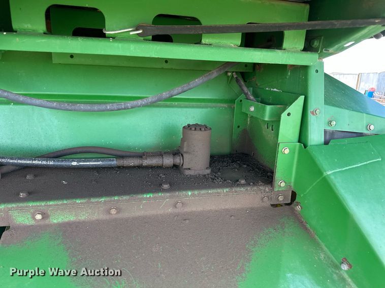 image for item EQ4760 2002 John Deere 9750 STS combine