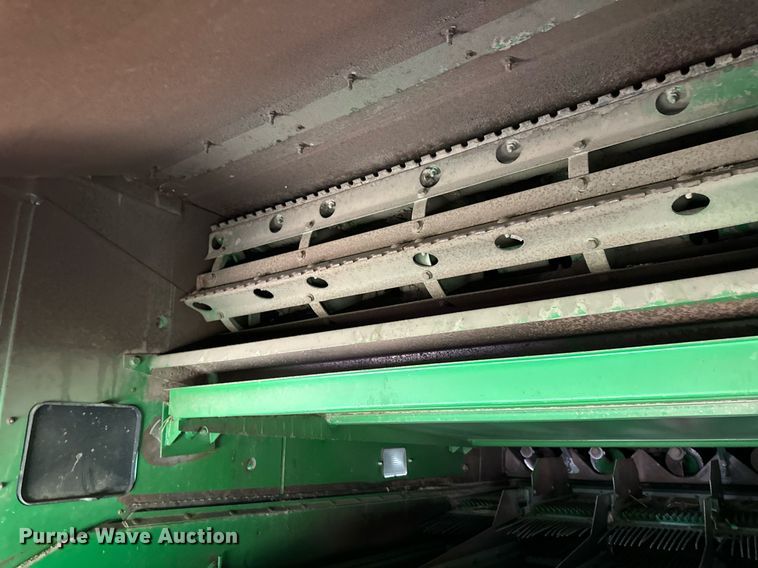 image for item EQ4760 2002 John Deere 9750 STS combine