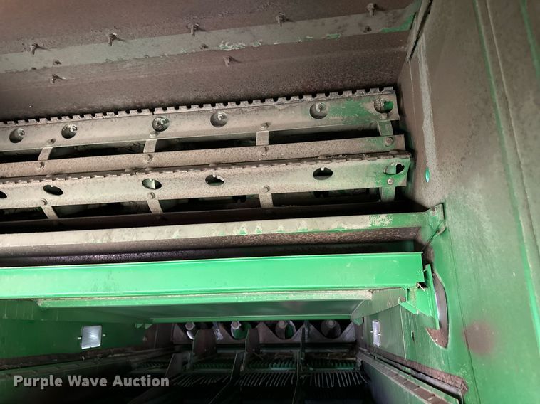 image for item EQ4760 2002 John Deere 9750 STS combine