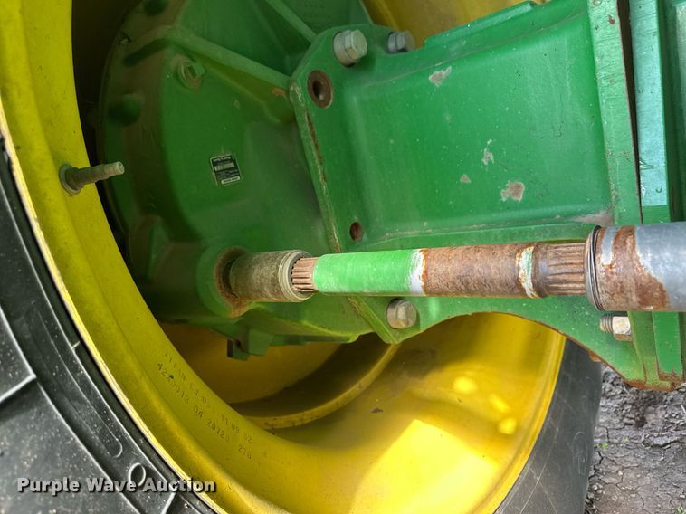 image for item EQ4760 2002 John Deere 9750 STS combine