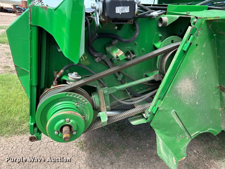 image for item EQ4760 2002 John Deere 9750 STS combine