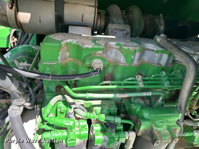 image for item EQ4760 2002 John Deere 9750 STS combine