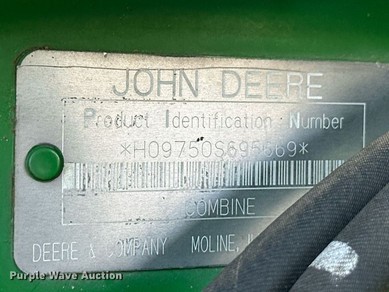 image for item EQ4760 2002 John Deere 9750 STS combine