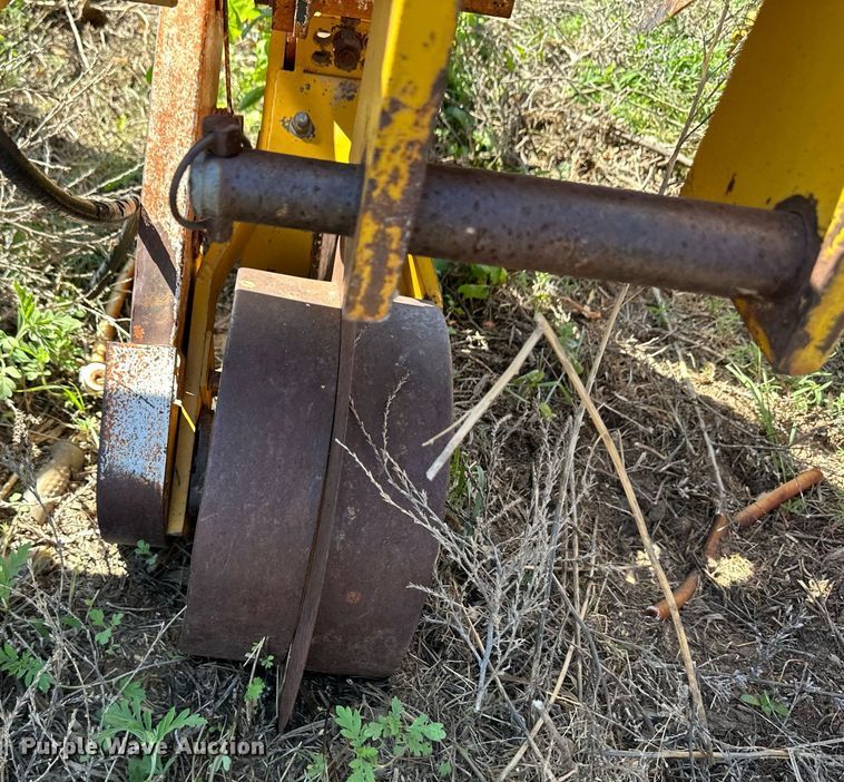 image for item EQ4770 Buffalo planter