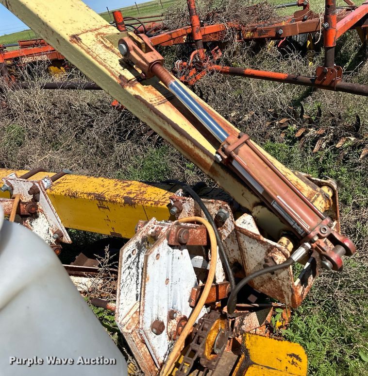 image for item EQ4770 Buffalo planter