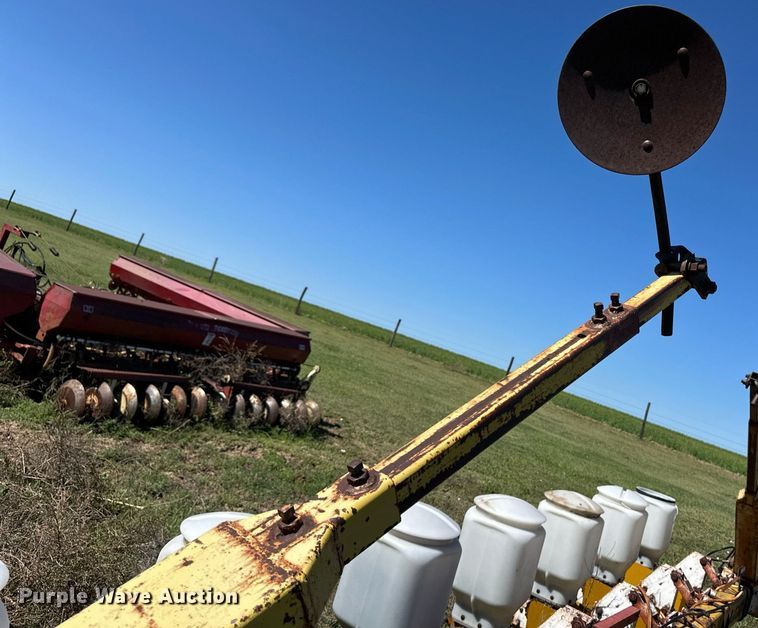 image for item EQ4770 Buffalo planter