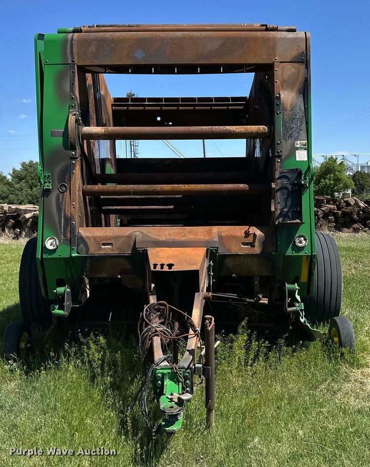 image for item EQ4771 John Deere 569 MegaWide Plus round baler