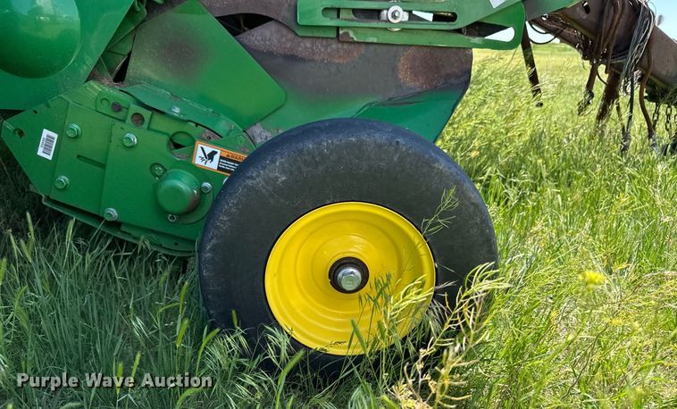 image for item EQ4771 John Deere 569 MegaWide Plus round baler