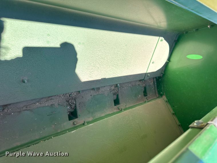 image for item EQ4775 John Deere 9400 grain drill