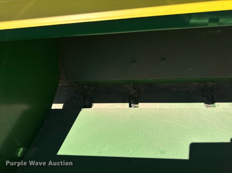 image for item EQ4775 John Deere 9400 grain drill