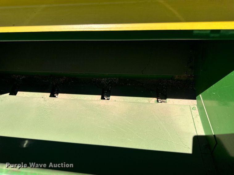 image for item EQ4775 John Deere 9400 grain drill