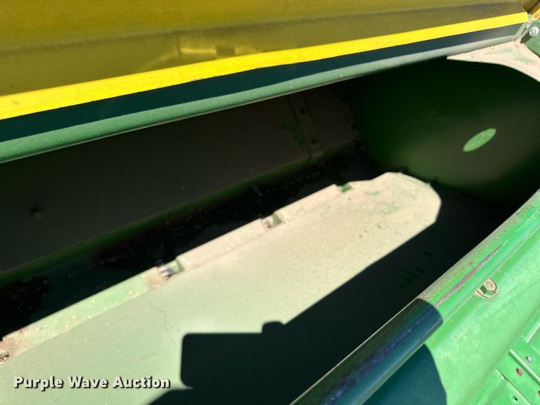 image for item EQ4775 John Deere 9400 grain drill