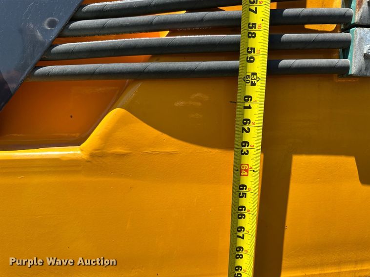 image for item EQ4778 2021 Terrakat T15 manure spreader