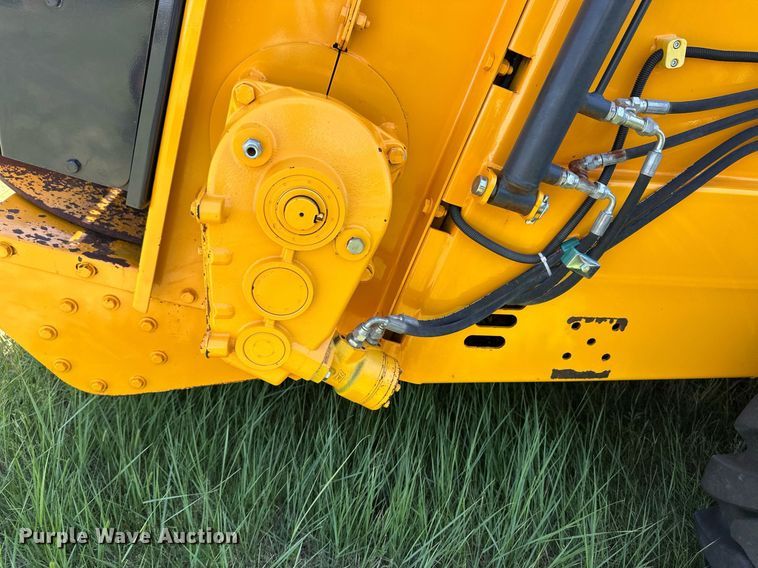 image for item EQ4778 2021 Terrakat T15 manure spreader