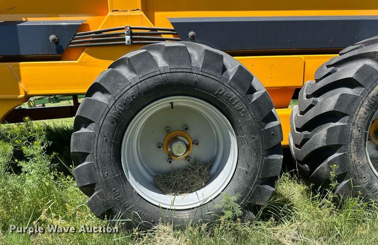 image for item EQ4778 2021 Terrakat T15 manure spreader