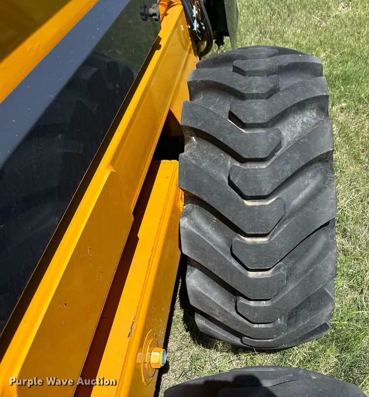 image for item EQ4778 2021 Terrakat T15 manure spreader