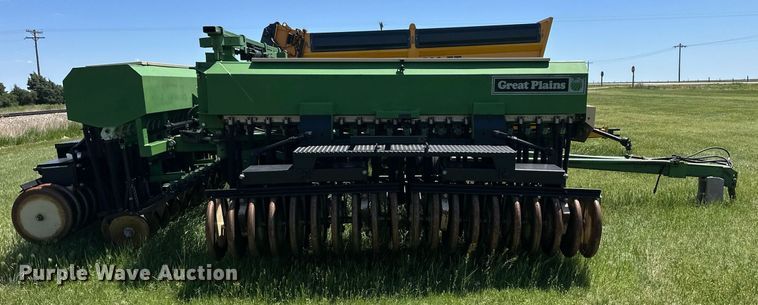 image for item EQ4779 Great Plains Full Press 30 HC grain drill