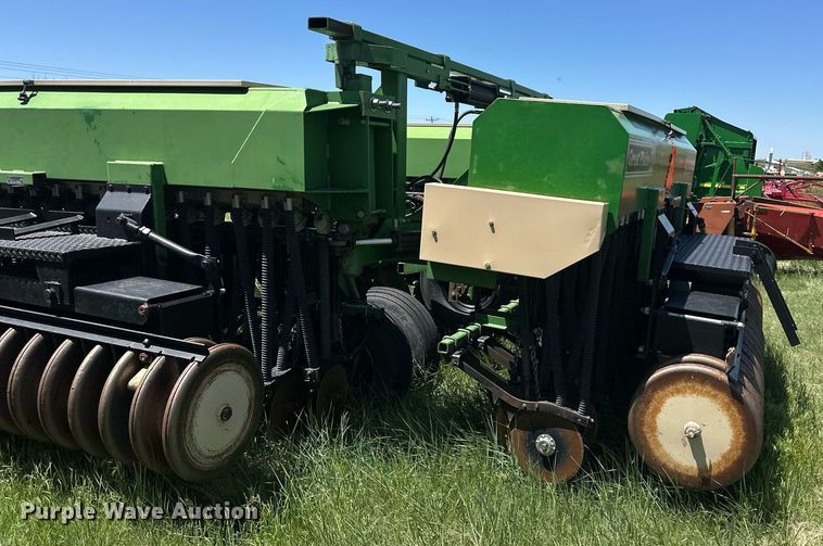 image for item EQ4779 Great Plains Full Press 30 HC grain drill