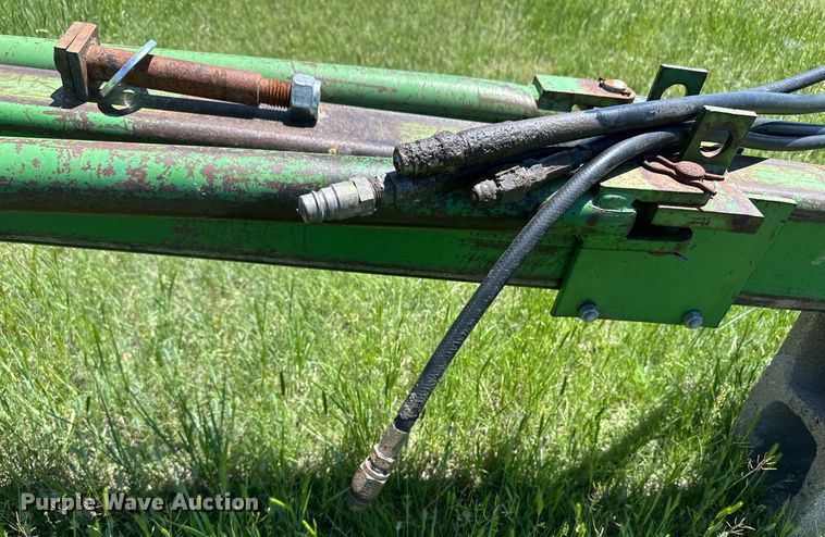 image for item EQ4779 Great Plains Full Press 30 HC grain drill