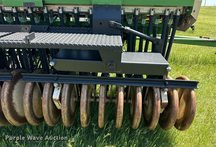 image for item EQ4779 Great Plains Full Press 30 HC grain drill