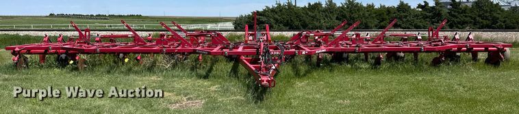 image for item EQ4782 Sunflower 3392 sweep plow