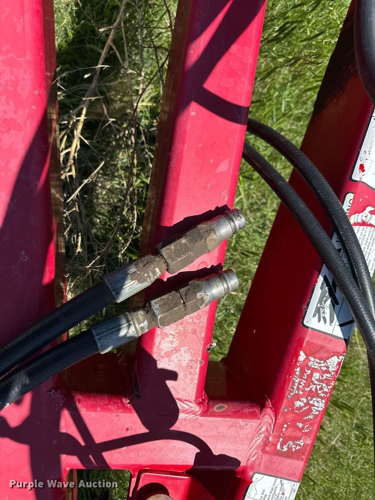 image for item EQ4782 Sunflower 3392 sweep plow