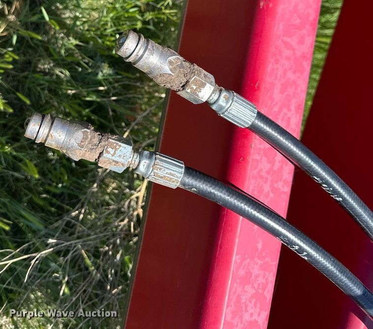 image for item EQ4782 Sunflower 3392 sweep plow