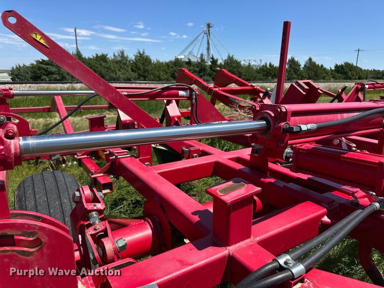 image for item EQ4782 Sunflower 3392 sweep plow