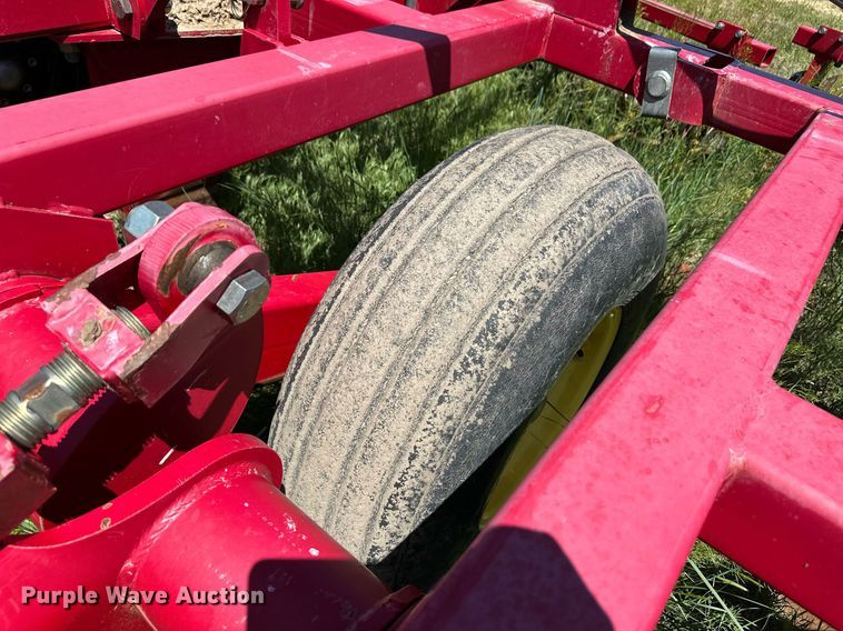 image for item EQ4782 Sunflower 3392 sweep plow