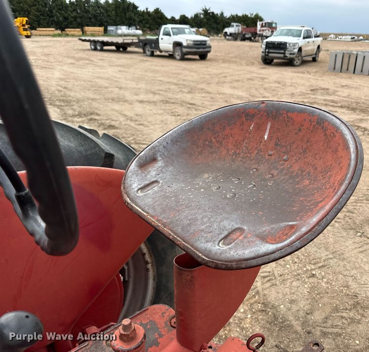 image for item EQ4796 1952 International Harvester McCormick Farmall Super M tractor