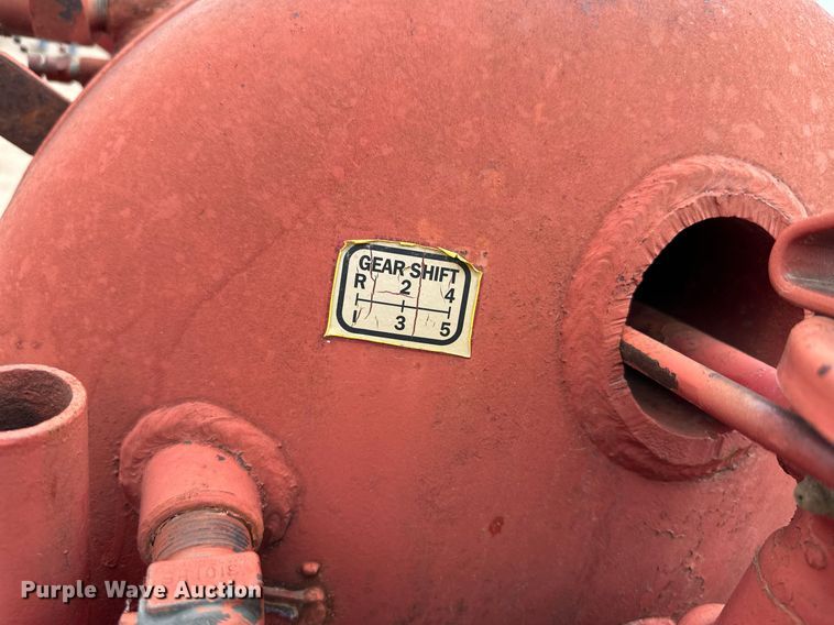 image for item EQ4796 1952 International Harvester McCormick Farmall Super M tractor