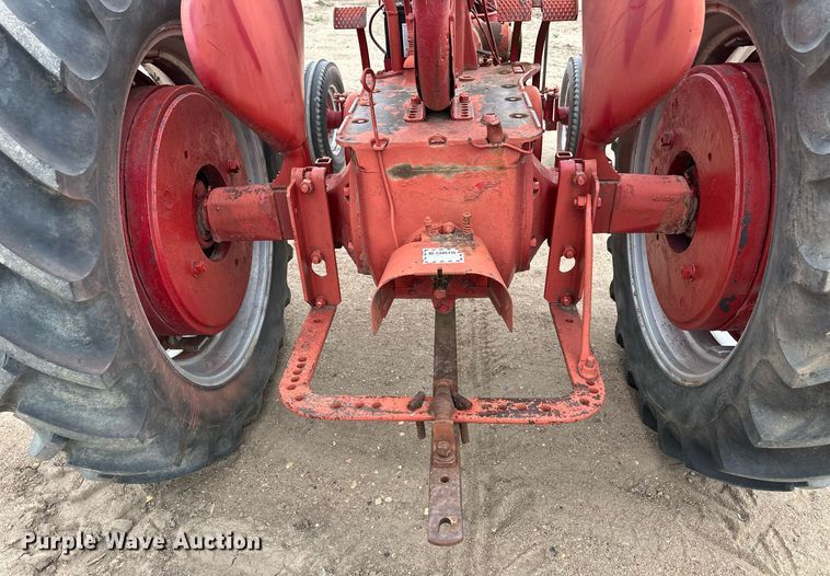 image for item EQ4796 1952 International Harvester McCormick Farmall Super M tractor